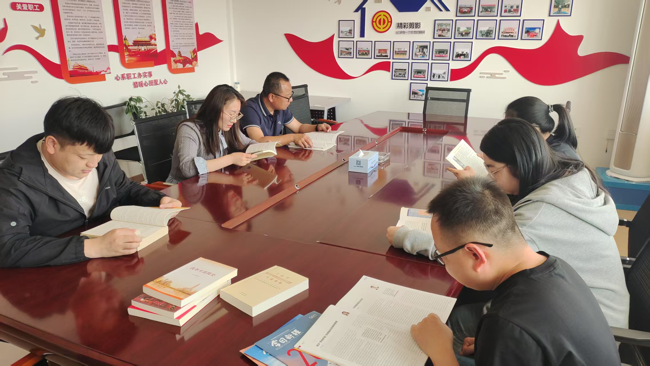 书香满押运 作风共提升——阜康众志押运公司开展世界读书日活动 