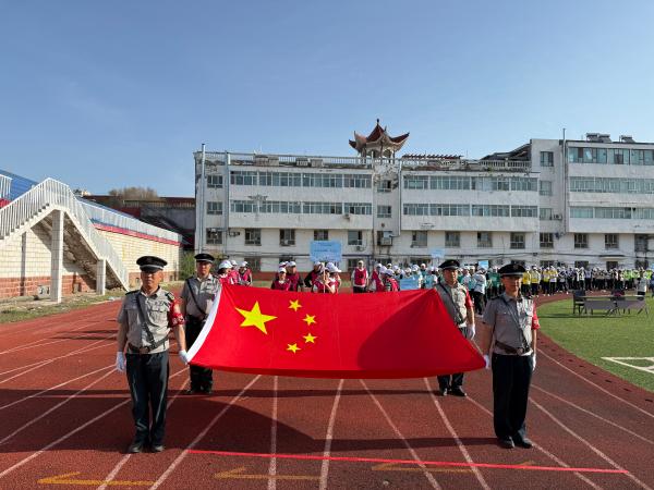 新疆恒威基业保安服务有限公司为客服单位运动会撑起安全“保护伞”